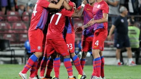 Face tot posibilul să-și vadă favoriții:** "O să îmi pun antenă prin satelit special ca să văd Steaua! Bat pe Haifa și se califică în primăvară"