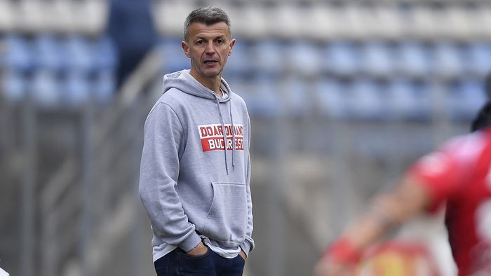 Dinamo ia tot! Burcă e la un pas de un nou transfer important: fotbalistul a plecat de la Rangers în această vară și poate semna cu „câinii”
