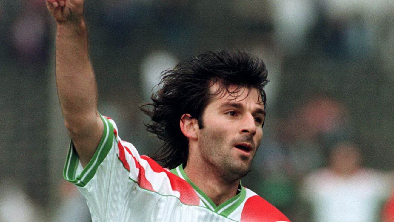 Kostadinov: "Slăbiciunea francezilor e aroganța"