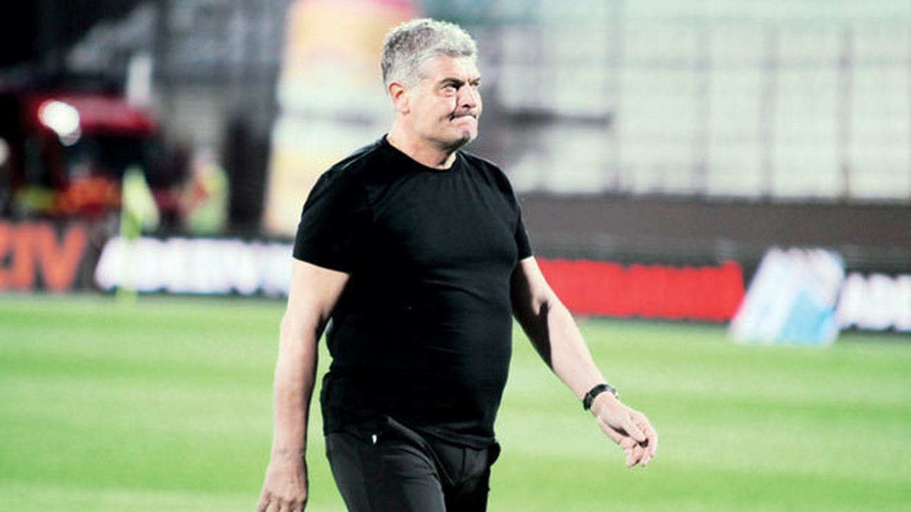 Scaunul "Fălcosului" e tot mai șubred!** Paszkany nu trebuie să îi dea vreo compensație financiară dacă îl demite