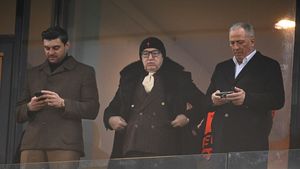 Gigi Becali nici nu vrea să audă de asta! Antrenorul din Superliga îi vede campioni: „Fără să mă gândesc prea mult!”. EXCLUSIV