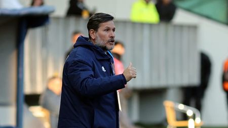 Nicolo Napoli, ironizat după ce a preluat-o pe FC U Craiova pentru a noua oară: „Vara merge în vacanță la soare, iar iarna se întoarce”