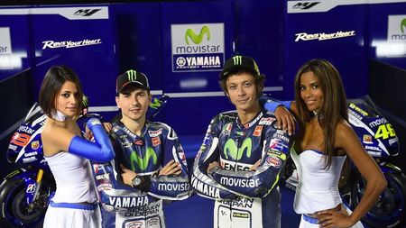 Se fac pregătirile pentru MotoGP 2015. Valentino Rossi și Jorge Lorenzo au lansat motocicleta pentru noul sezon, unul în care vor să îl bată pe Marc Marquez