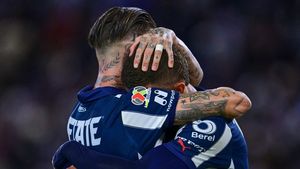 „Nu mai suportă!”. Superba soție a celebrului milionar din fotbal a refuzat să se mute cu el în Mexic