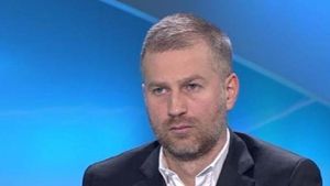 Neluț Roșu a dezvăluit cum se comporta Edi Iordănescu în vestiarul lui Gaz Metan: „El ține o distanță față de grup!” | EXCLUSIV ProSport Live