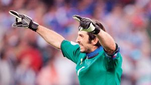 Buffon, în pole-position pentru câștigarea „Golden Foot"