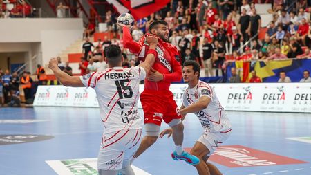 Dinamo a pierdut cu Veszprem în Liga Campionilor. Meciul a fost încărcat de emoție cu gândul la Marian Cozma