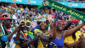 Moment jenant pe stadionul FNB, la "Ziua Nelson Mandela în Sport și Cultură". Ce a pățit Brandy