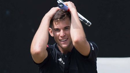 Rafa Nadal și-a găsit "nașul" după un sezon de vis pe zgură. Austriacul Thiem l-a învins din a treia încercare, în sferturi la Roma, și a împiedicat o performanță în premieră a "Matadorului"