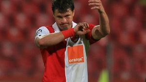 Tensiune!** "Vrem să ne știm antrenorul!"