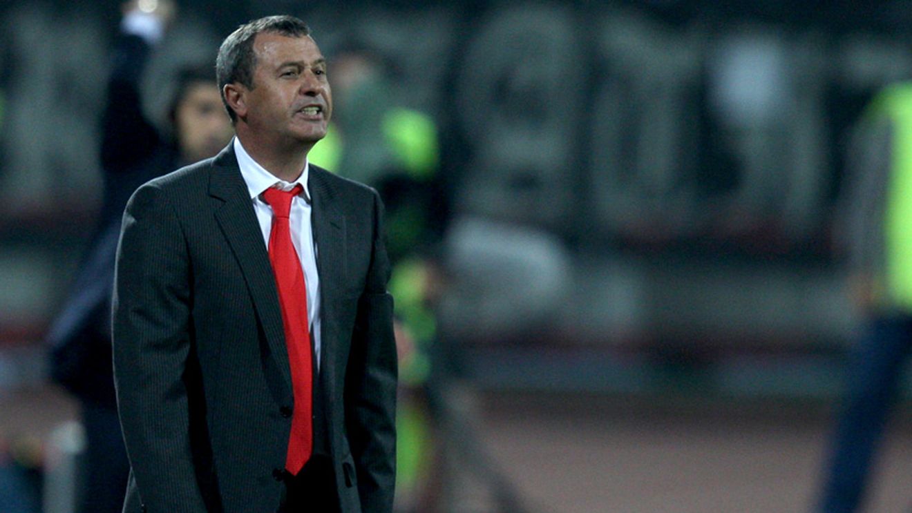 Rednic: "Uhrin e de doi ani în România și nu a învățat un cuvânt! Să mă lase!"