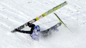 VIDEO** Adam Malysz, aproape de o tragedie! Căzătură înfiorătoare pentru polonez