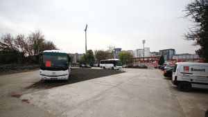 "Câinii" s-au ascuns de furia fanilor!