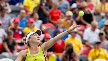 De nerecunoscut. Simona Halep pierde semifinala de la Toronto cu un scor uluitor: 1-6, 1-6 în fața Elinei Svitolina!