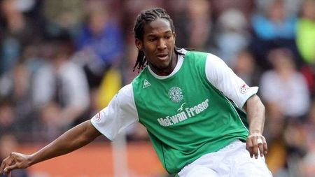 Dinamo și-a luat fundaș central! Steven Thicot a semnat pe trei ani cu "câinii"