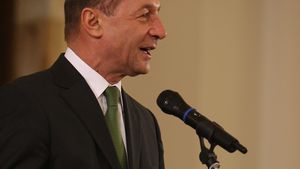 Vadim: "Băsescu a vrut să cumpere Rapidul prin Taher, pe banii lui Omar Hayssam"