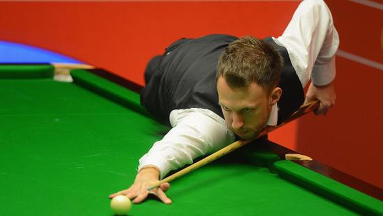 Trump domină autoritar sfertul cu Ding, pe care îl conduce cu 6-2. Surpriză mare la cealaltă masă, McGill e egalul lui Murphy, scor 4-4