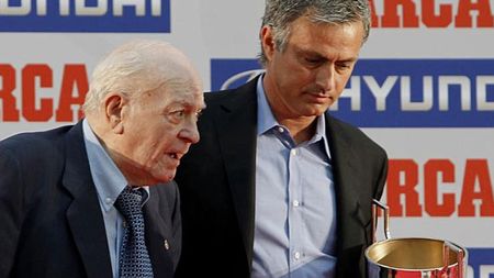 Reacția lui Mourinho după ce a aflat de decesul lui Di Stefano: "Este o zi foarte tristă pentru fotbal"