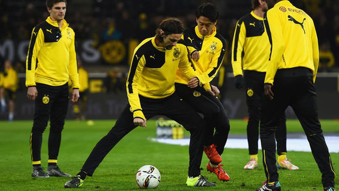 Surpriza acestei perioade de transferuri. O echipă considerată "mică" aduce vedete pe bandă rulantă: a convins un jucător de la Dortmund și unul de la Valencia