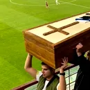 Au plimbat coșciugul pe stadion pentru fanii rivalei de moarte! Imaginile macabre care fac înconjurul lumii | VIDEO