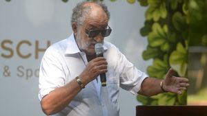 Ion Țiriac e gata să investească zeci de milioane de euro în fotbalul românesc. Proiectul unic: stadion nou, academie de top și universitate pentru educație!