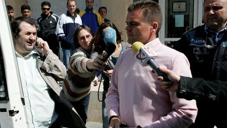 Corpodean și Savaniu au părăsit arestul IPJ Argeș!