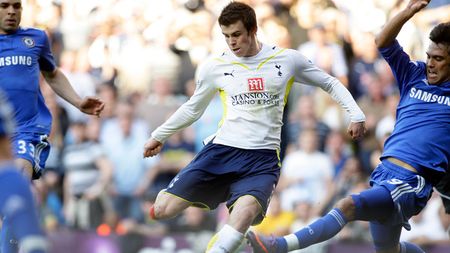 Zi perfectă pentru United!** Chelsea a pierdut pe White Hart Lane, cu Tottenham