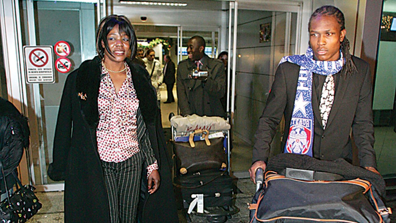 Habibou, laudat de mamă: „Tare mândră mai sunt de el!"