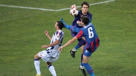 "În niciun caz nu suntem favoriți cu Steaua!** La finalul anului trebuie să fim în grupele Ligii"