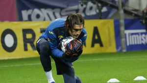 Afacerea în care Tătărușanu și-a băgat o parte din milioanele de euro câștigate la AC Milan. A dat lovitura cu Carrefour