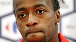 Govou, aproape în comă alcoolică la volan!