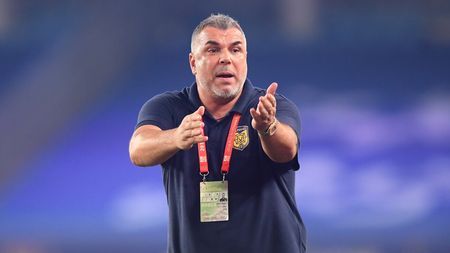 Cosmin Olăroiu, încă un pas spre Cupa Mondială. Ce veste importantă a primit