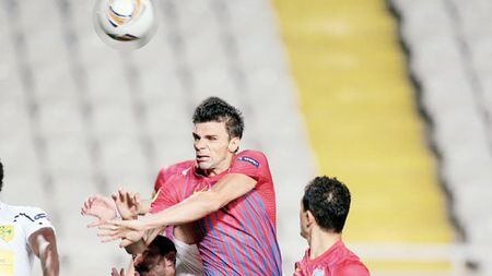 Unii s-au "rupt", alții revin!** Ilie Stan îl înlocuiește pe "improvizatul" Brandan cu un fundaș de meserie contra lui Maccabi