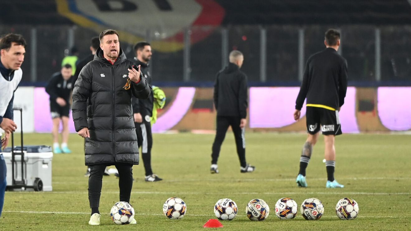 Fotbalistul care l-a scos din minți pe Mihai Pintilii! „Dădeam în el, cu ură! Nu pica! Mai dă-l...”