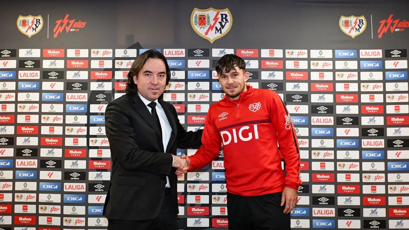 Catalanii anunță marea lovitură pentru FC Barcelona după ce Andrei Rațiu a semnat