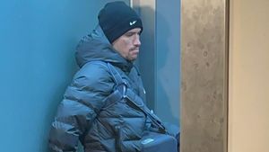 Imaginile tristeții! Darius Olaru, doborât de supărare, după FCSB - Hermannstadt 1-1