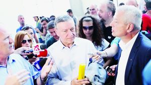 Boc îi 'dă foc' lui Sandu!** Momentul în care premierul s-a simțit UMILIT, iar Nașul i-a devenit 'adversar':