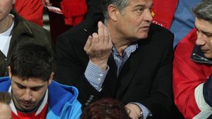 "Aș veni și mâine la Dinamo"** Vezi condițiile lui Andone