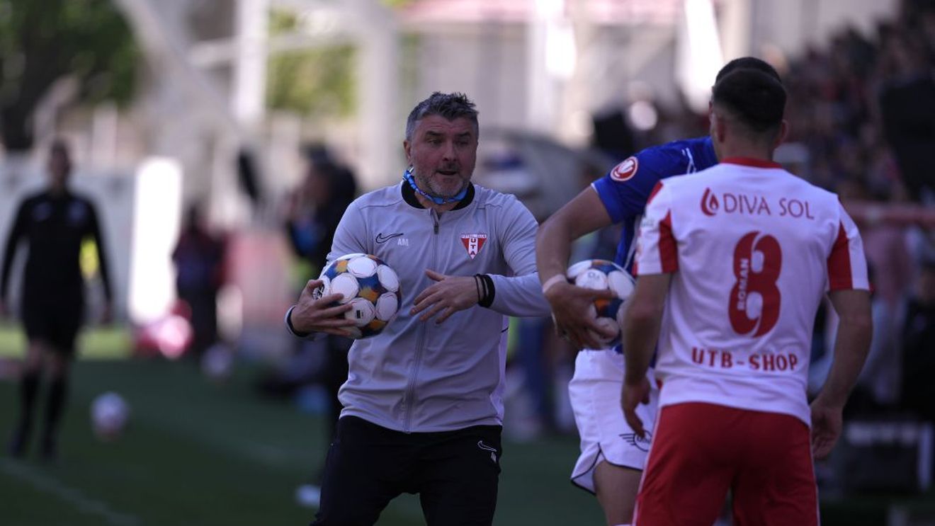 UTA s-a salvat de la retrogradare, iar Adrian Mihalcea dezvăluie care e situația sa la echipă. „Trebuie să le punem pe hârtie”