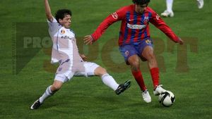 "Universitatea a evoluat aseară ca și cum ar fi fost blat!"**