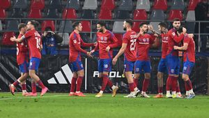 Fotbalistul spaniol care a jucat la Dinamo și Steaua s-a transferat în România și se va lupta pentru primul loc: „A semnat pe un an”