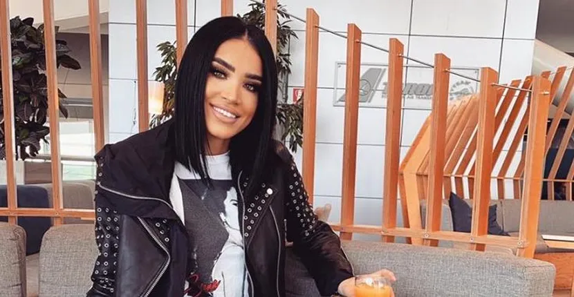 Adelina Pestrițu a purtat cizme care costă cât o mașină. Spectaculoasa încălțăminte căntărește 7 kilograme!