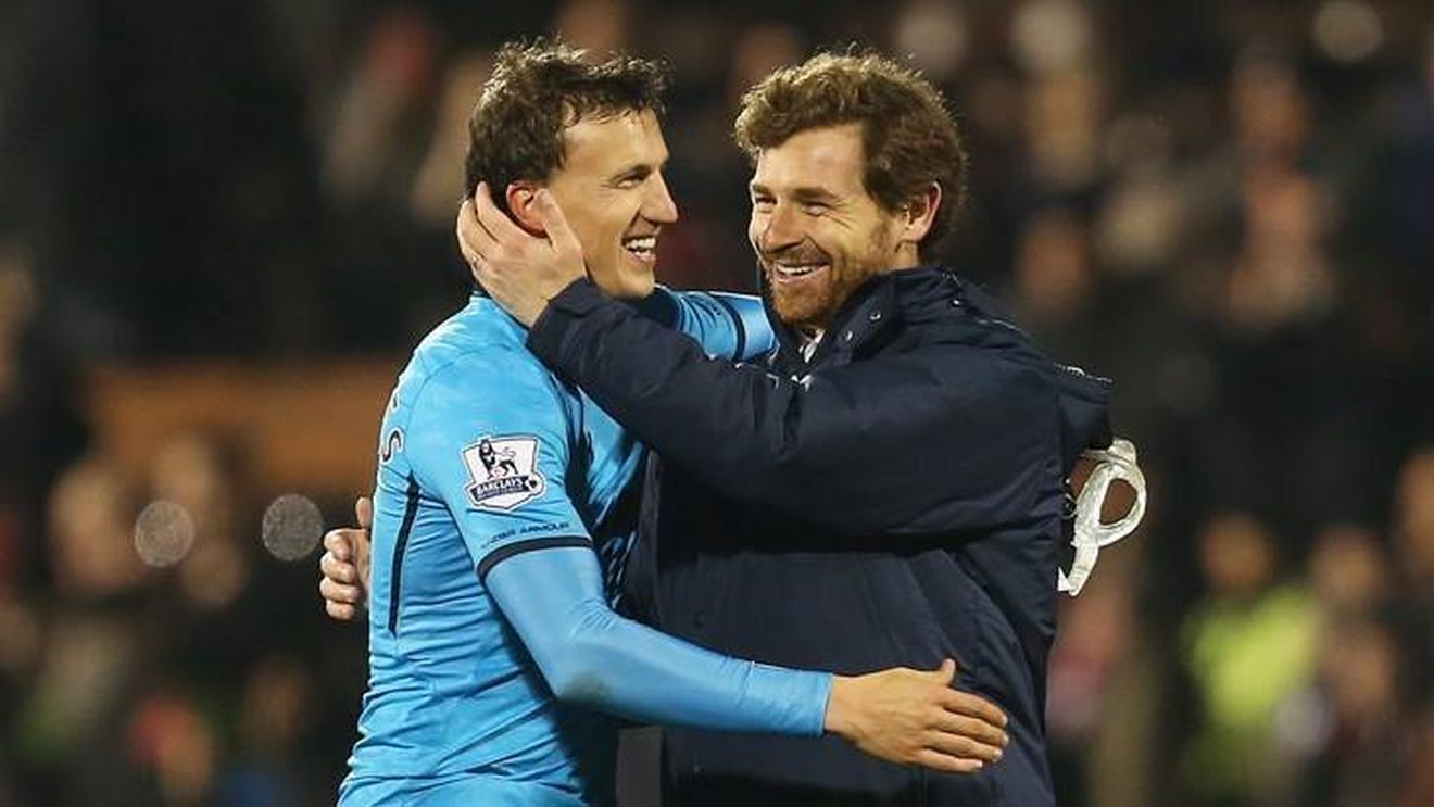 Detalii neștiute din vestiarul lui Tottenham: Chiricheș nu a fost dorit de Villas-Boas! Englezii îl critică dur: "E cel mai bun! Trebuia să-l ascultăm?"