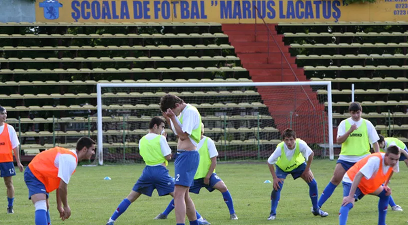 Juniorii de la Școala de Fotbal 