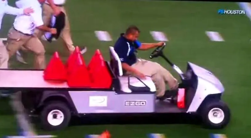 VIDEO Mașinuța posedată!** Scene incredibile pe un stadion din America! Două persoane au avut nevoie de îngrijiri medicale!