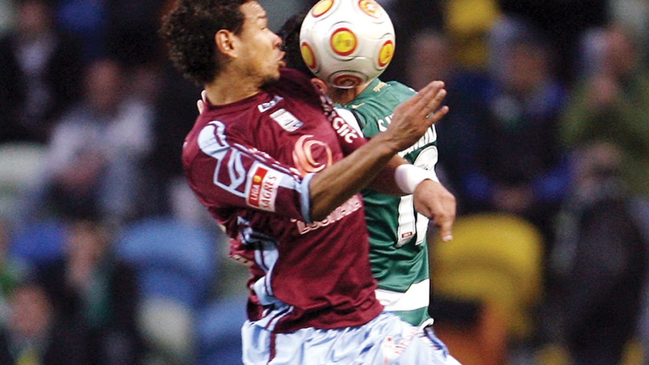 Altă țintă pentru Steaua:** Cassio Vargas Barbosa! Vezi ce știe!