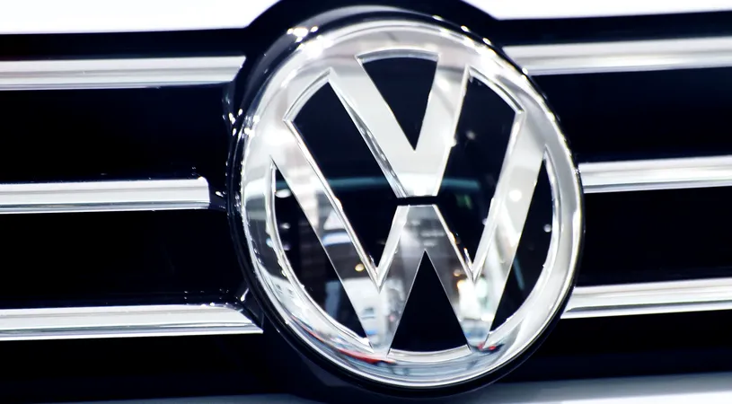 Volkswagen își schimbă planurile pentru a pentru a atinge obiectivele UE de emisii 