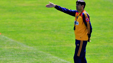 "Oamenii de fotbal au pierdut în politică din cauză scandalurilor"