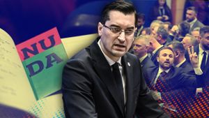 Ilie Drăgan nu renunță la șefia FRF! Decizie de ultimă oră împotriva lui Răzvan Burleanu: instanțele vor decide președintele fotbalului românesc