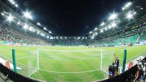 Pe gustul Stelei! FOTO | Banner-ul afișat de ultrașii lui Rapid Viena: seara de coșmar e completă